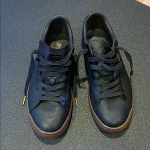 Puma court star limited men’s shoes US size 10